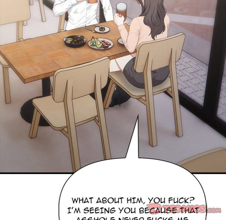 under-her-desk-chap-12-32