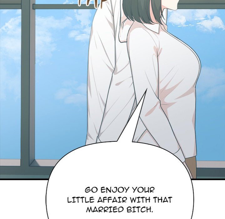 under-her-desk-chap-16-61